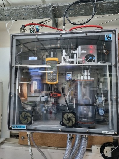 Lego Mini Diver in the chemistry laboratory