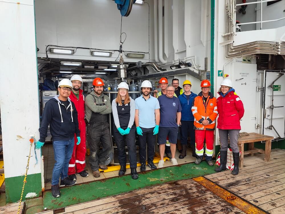 Pelagic day shift team on JC263
