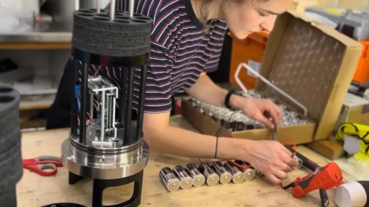 Hydrophone unit preparation