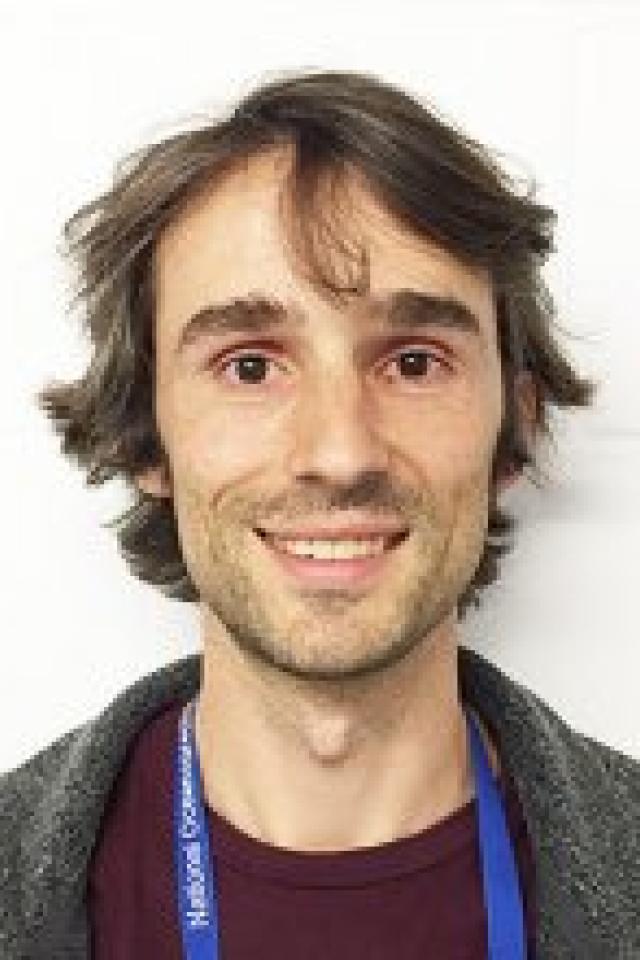 Dr Nathan Briggs