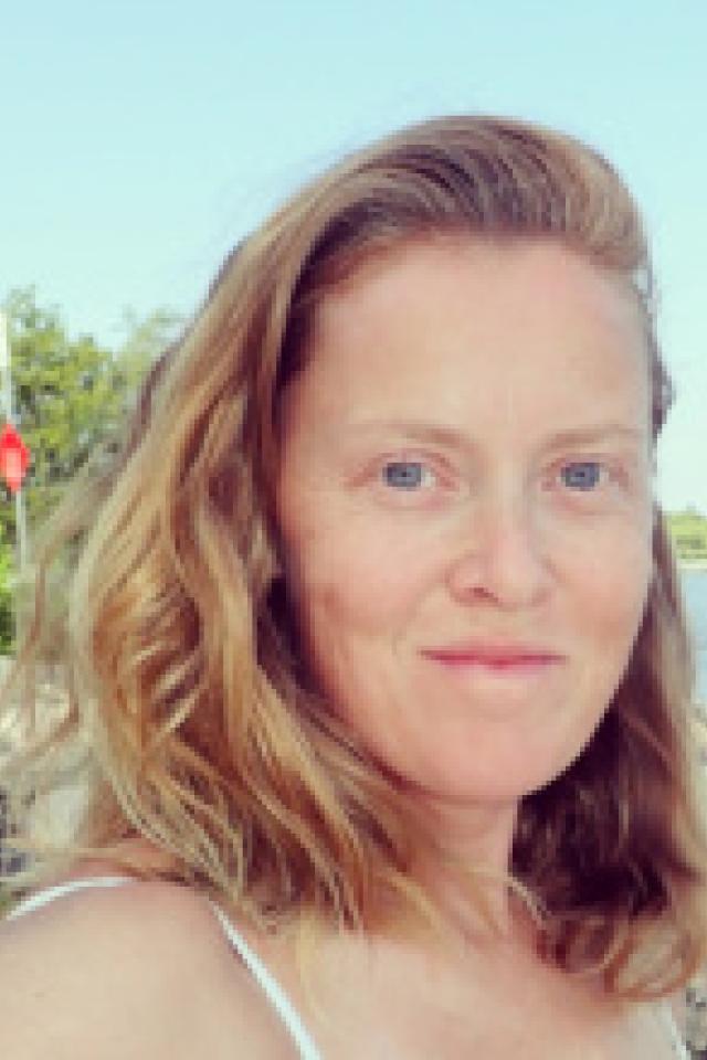 Dr Sophie Clayton